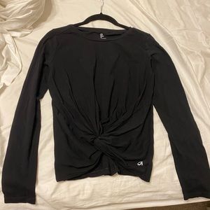 Long sleeve active crop top with knot bottom